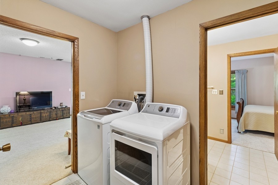 3919 Burr Oak Lane, Ames, Iowa image 28