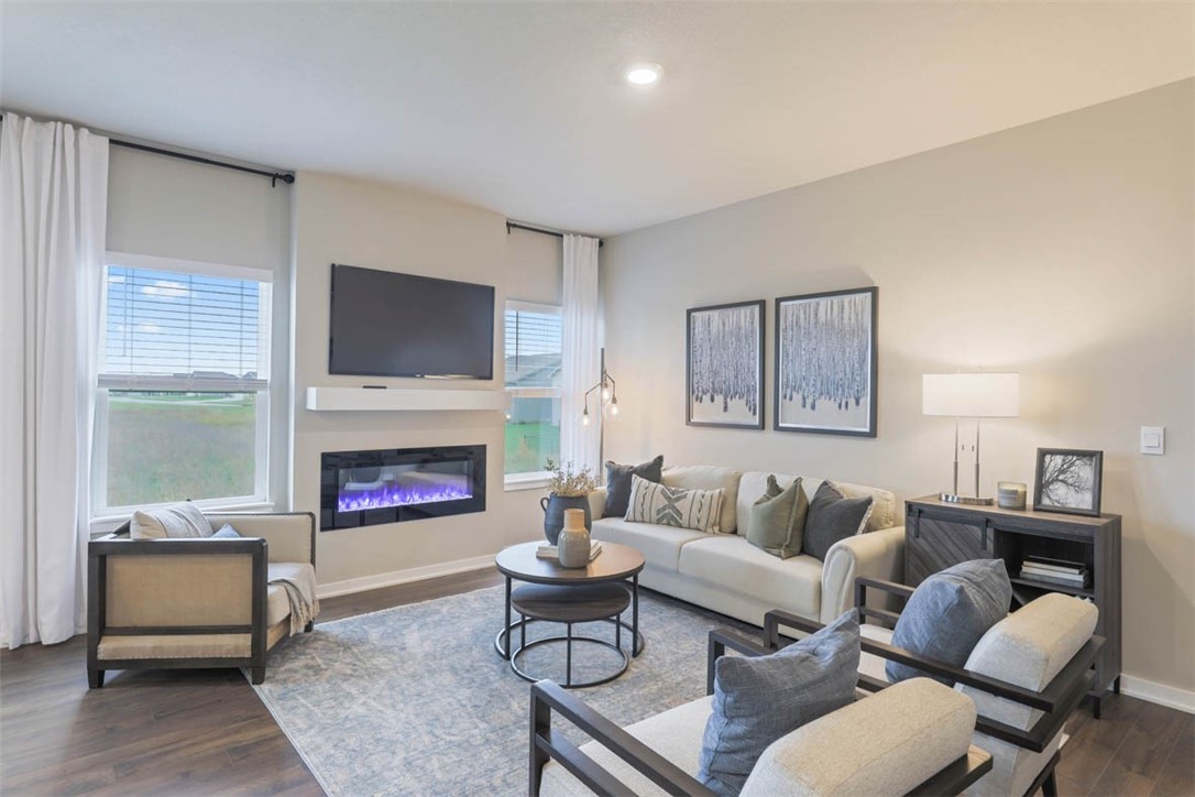 2609 Brook View Drive, Des Moines, Iowa image 2