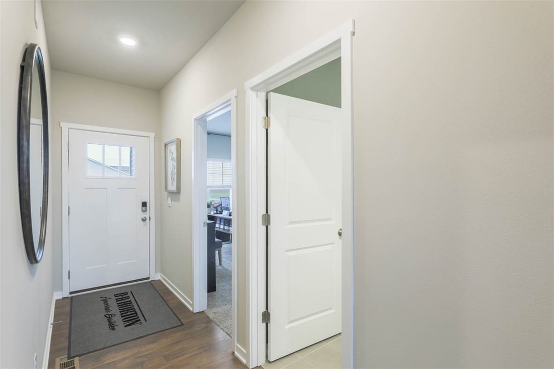 2609 Brook View Drive, Des Moines, Iowa image 29