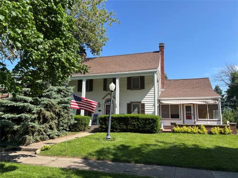 Homes For Sale - 1412 Willis Avenue<br/> Dallas County, Perry, IA 50220