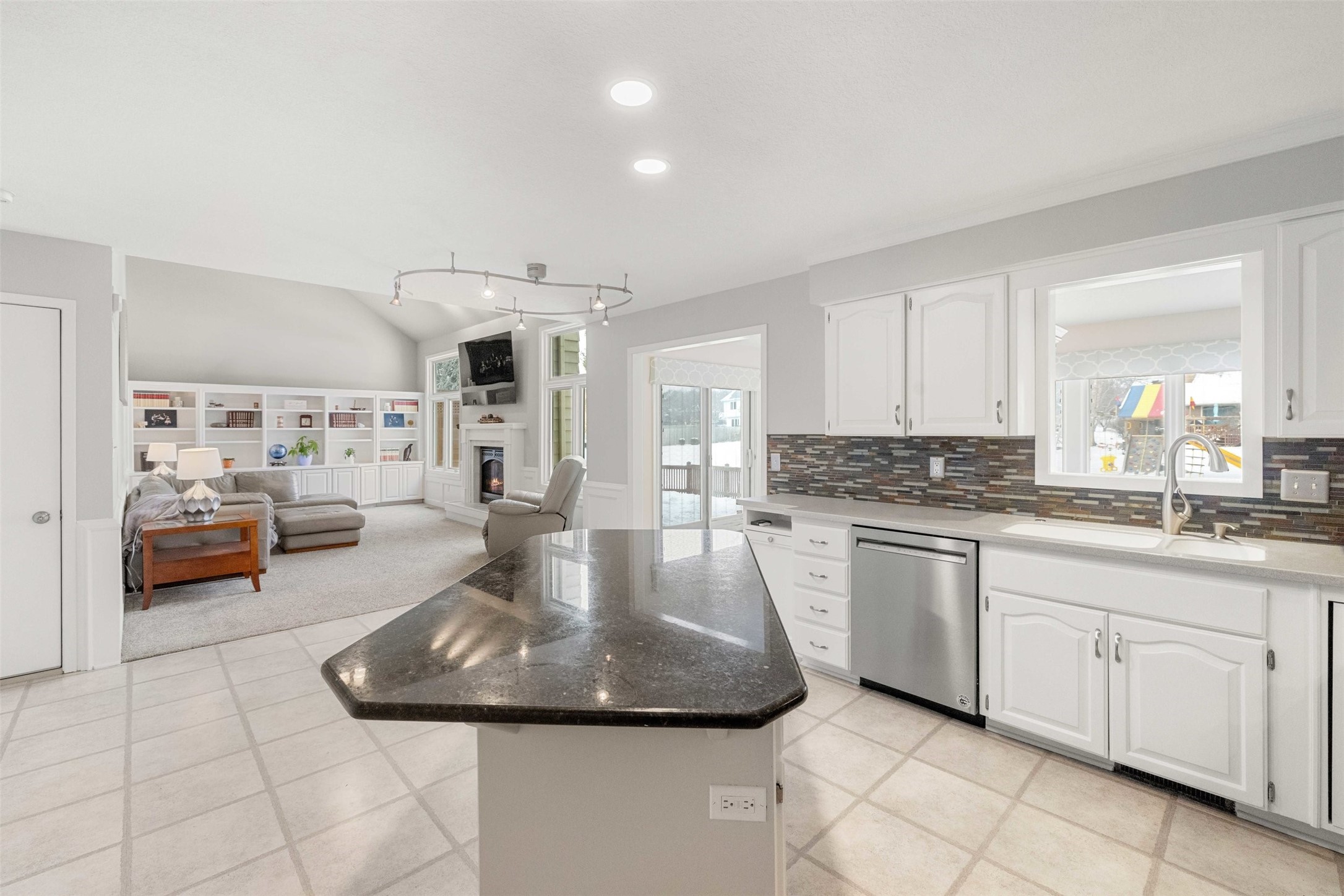 4651 Elm Street, West Des Moines, Iowa image 6