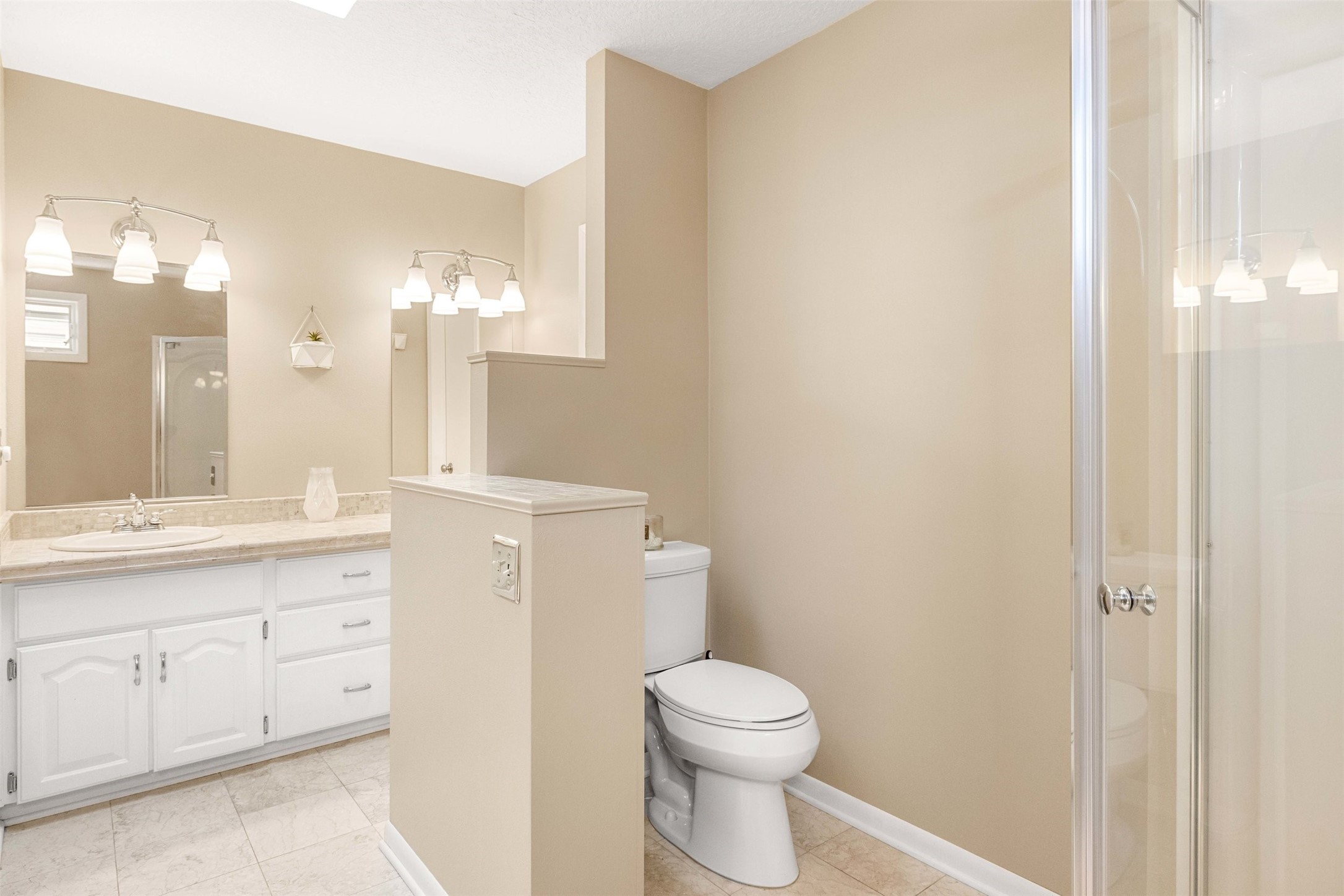 4651 Elm Street, West Des Moines, Iowa image 22
