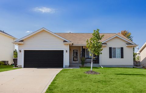 640 SE Cardinal Lane Waukee IA 50263