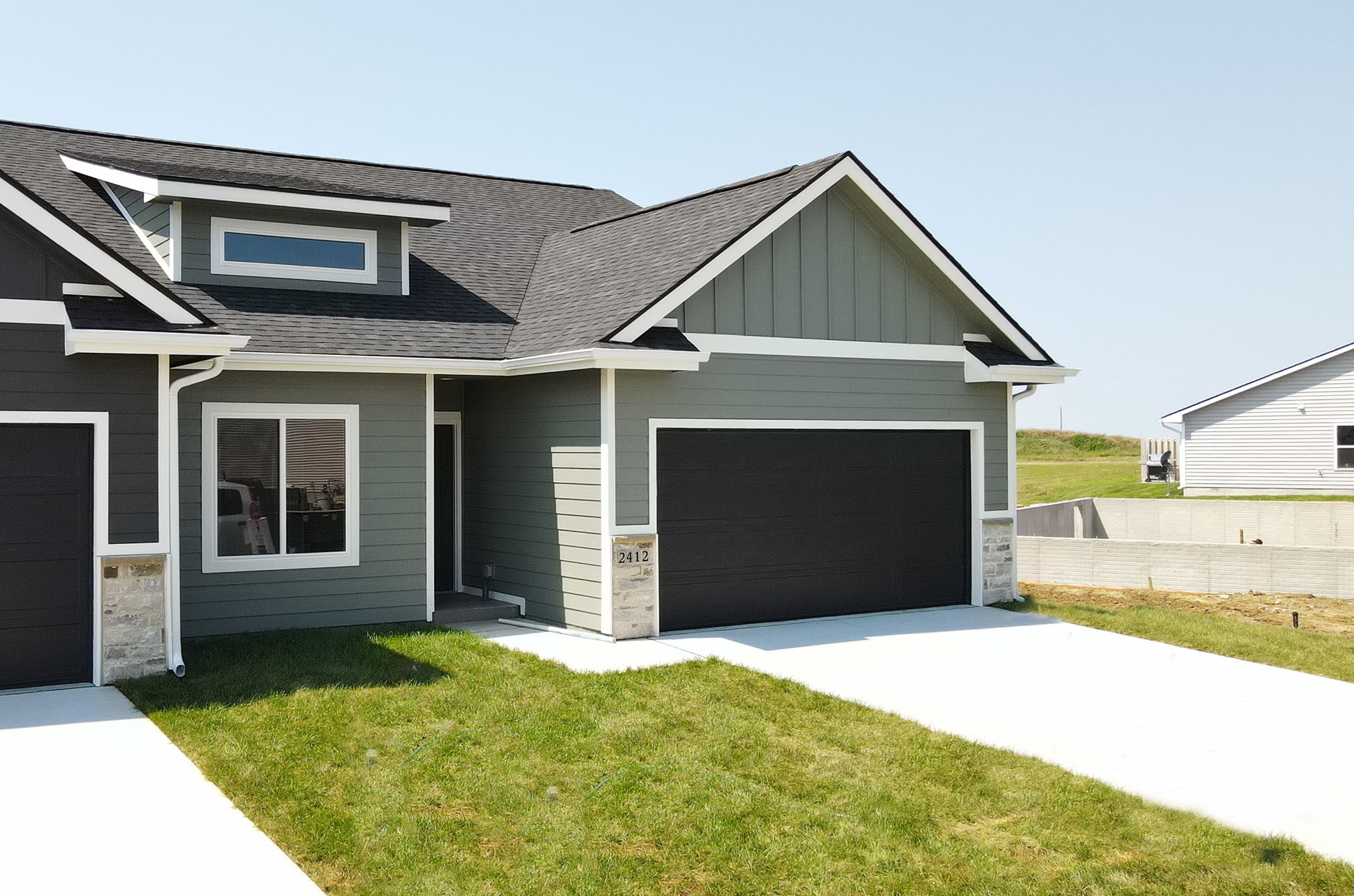 Photo 1 of 31 — 2412 NE 6th Street, Grimes, IA 50111