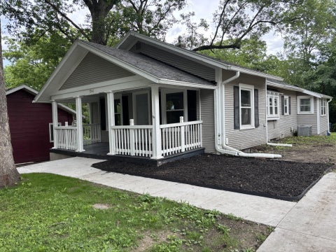 Homes For Sale - 1541 32nd Street<br/> Des Moines, IA 50311