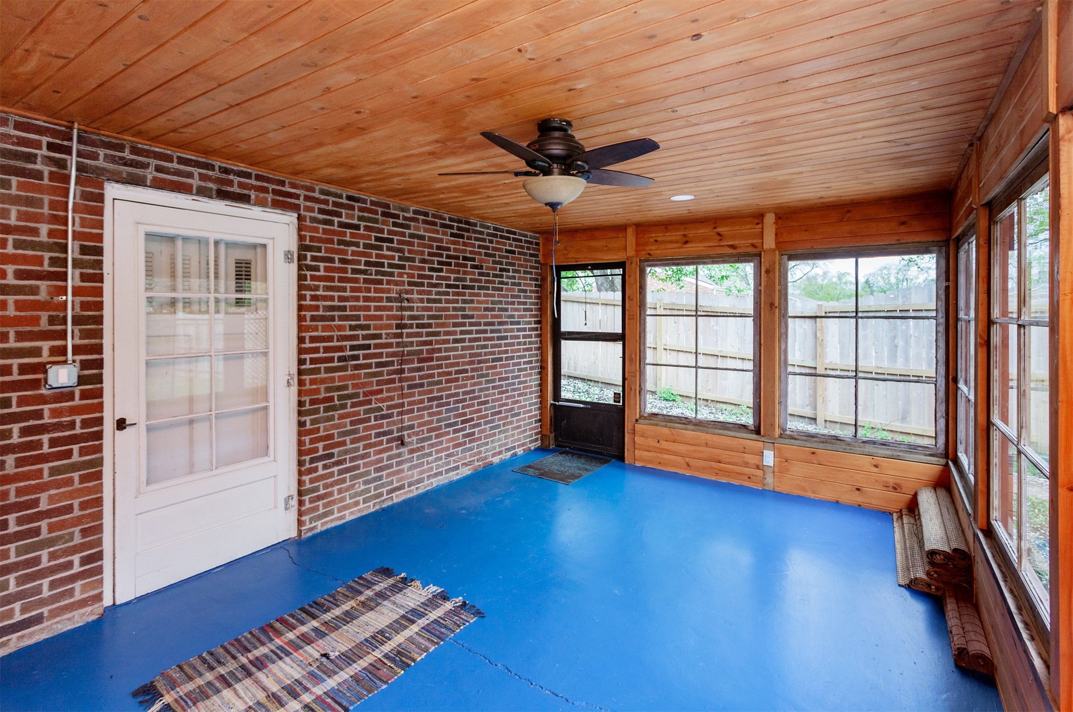6915 Colby Avenue, Windsor Heights, Iowa image 24