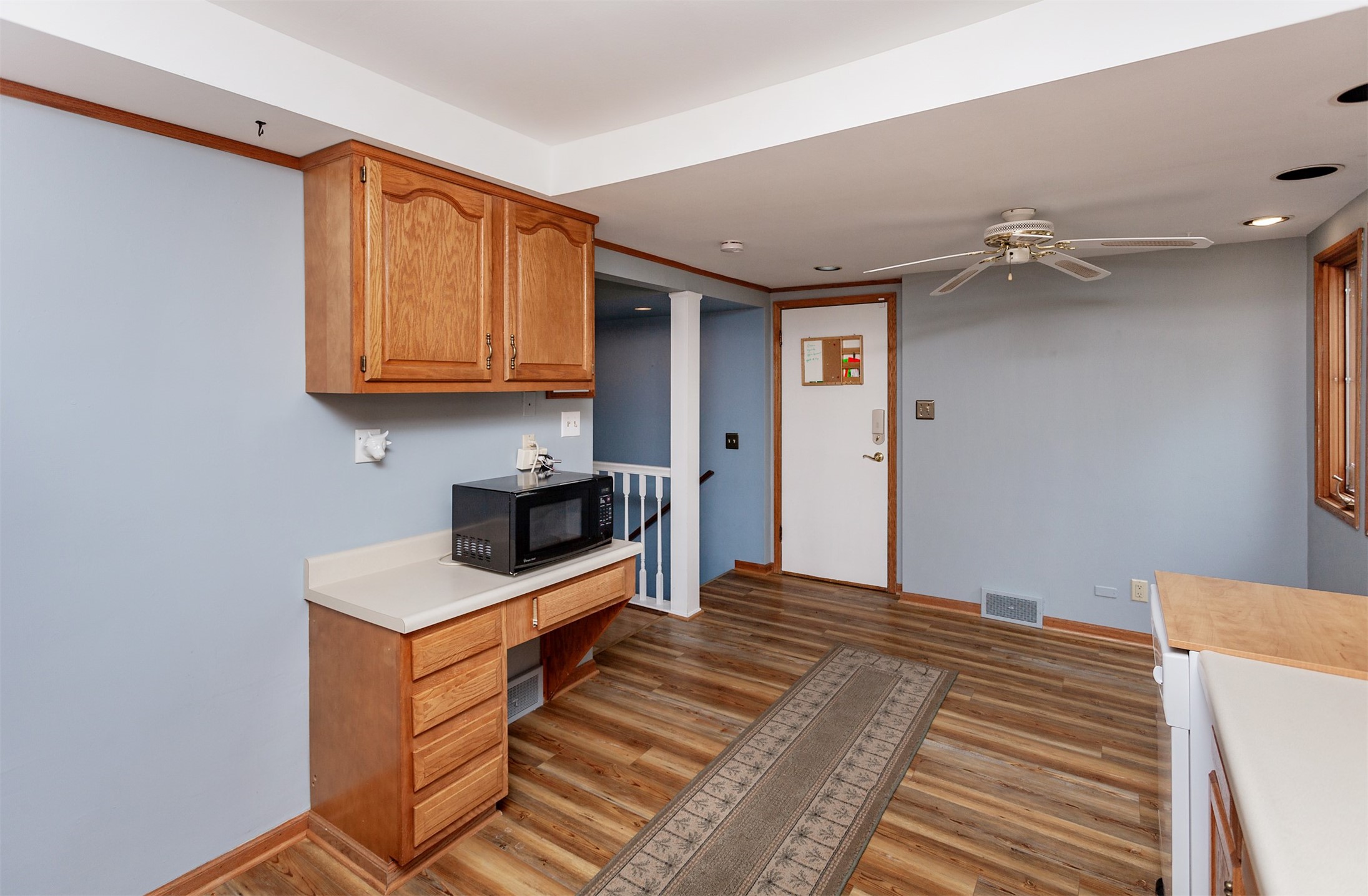 6915 Colby Avenue, Windsor Heights, Iowa image 9