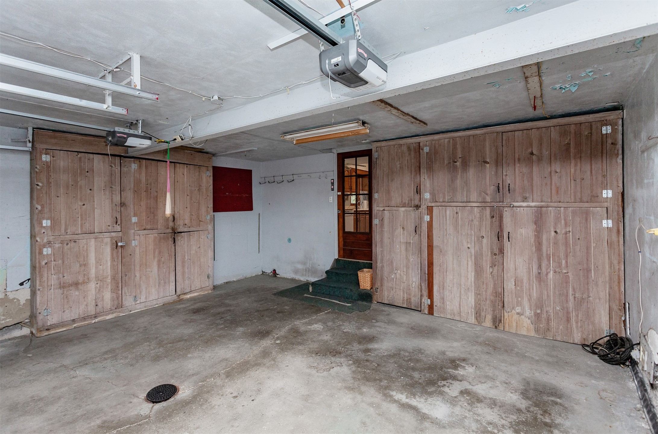 6915 Colby Avenue, Windsor Heights, Iowa image 22