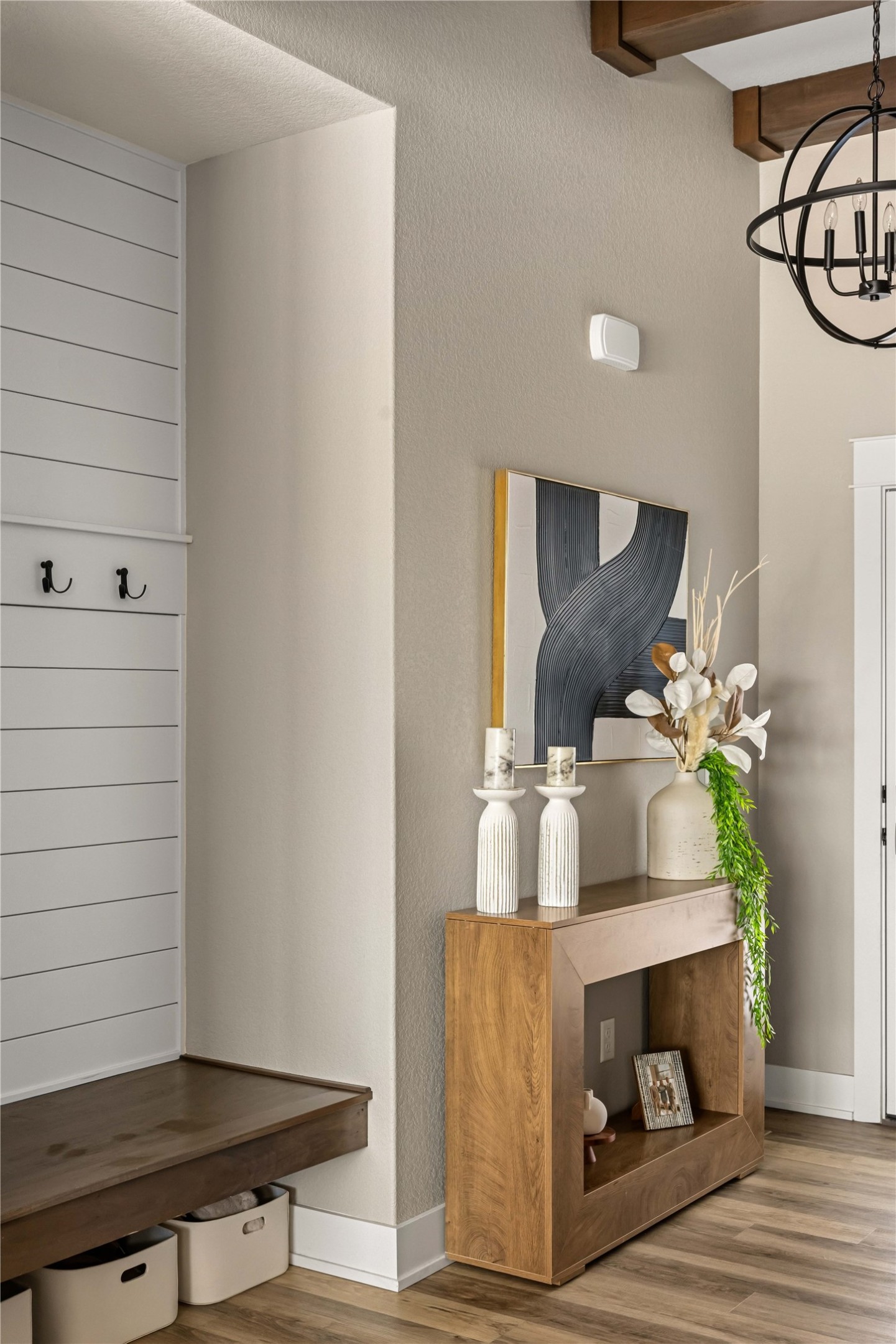 1108 NE Forest Ridge Court