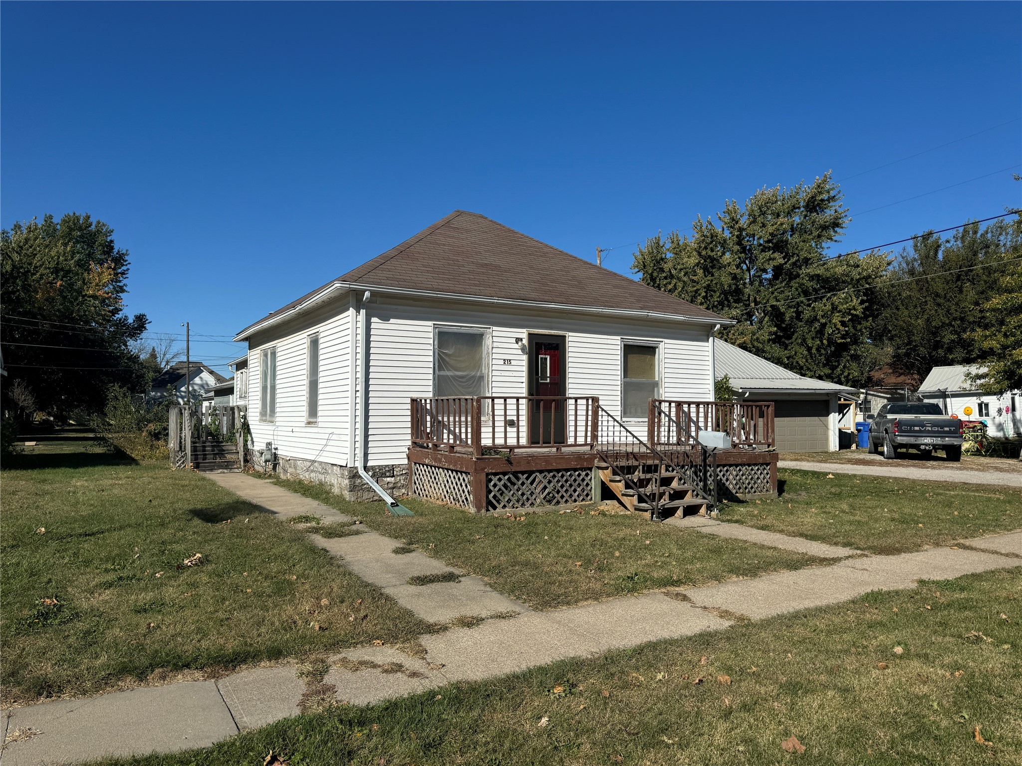 215 S 3rd Street, Albia, Iowa image 2