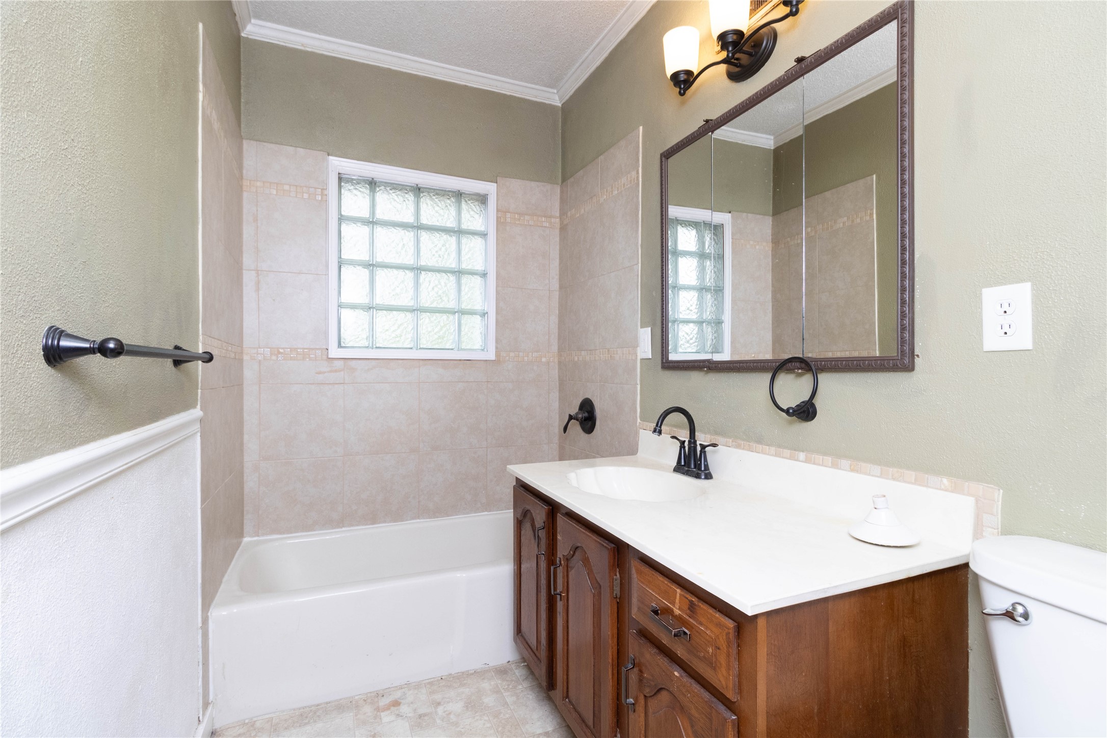 2806 Wisconsin Avenue, Des Moines, Iowa image 13