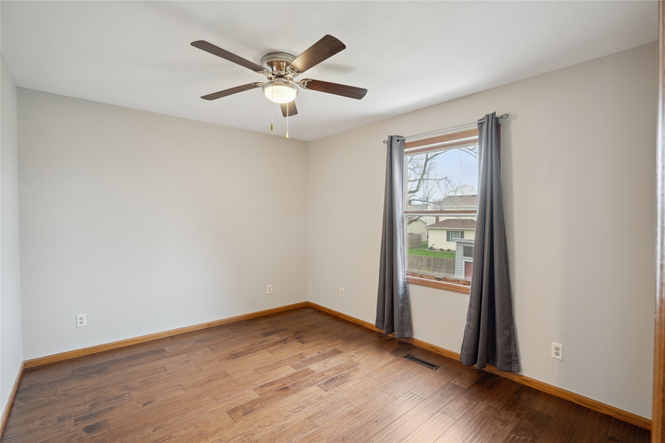 805 Davis Street, Polk City, Iowa image 11