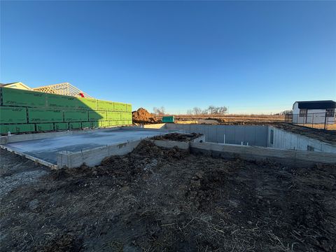 1806 Silver Maple Drive Norwalk IA 50211