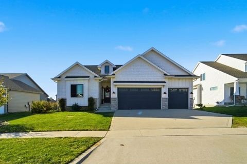 1404 S 10th Street Adel IA 50003