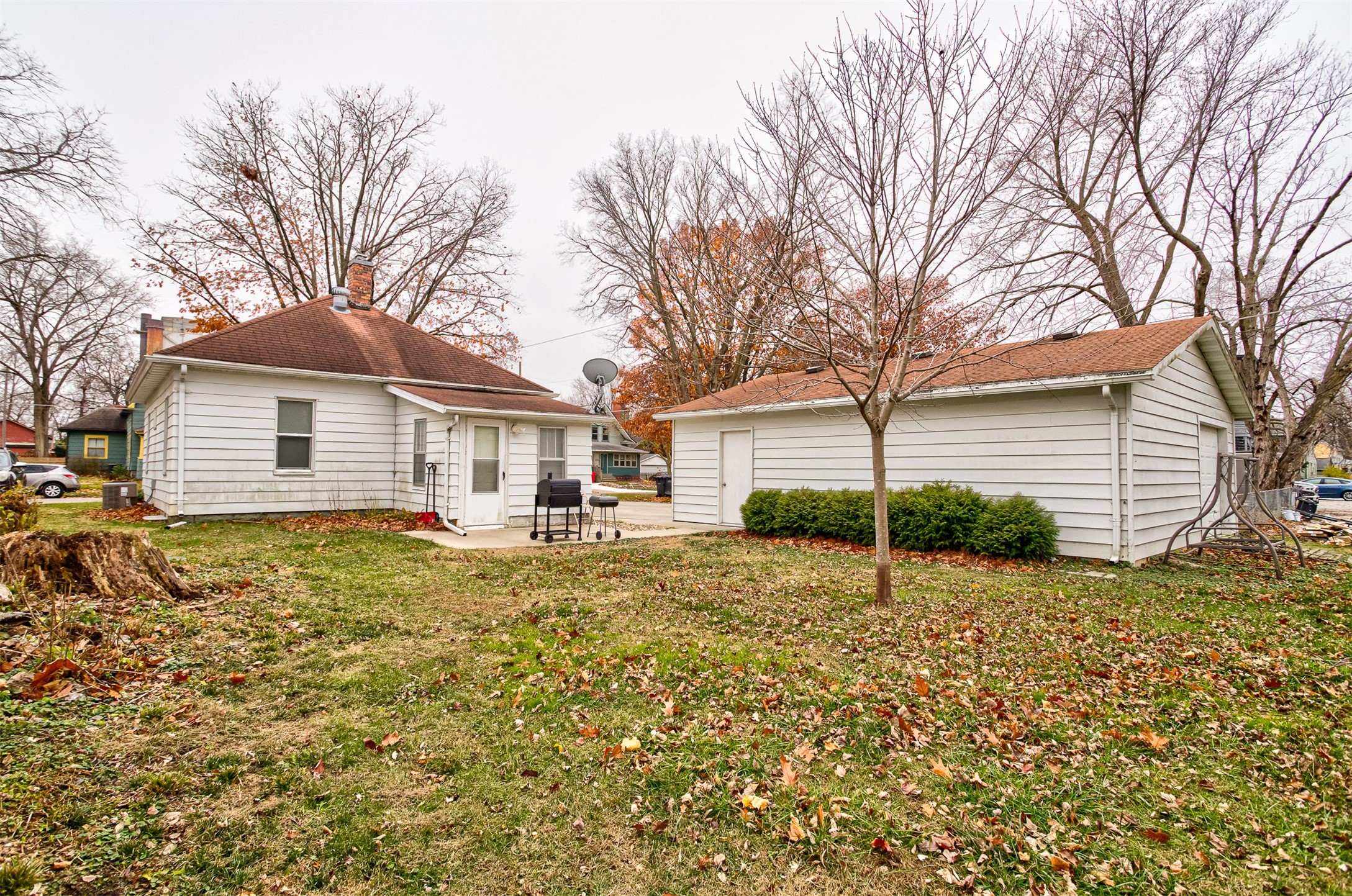 215 E 7th Street, Ames, Iowa image 9