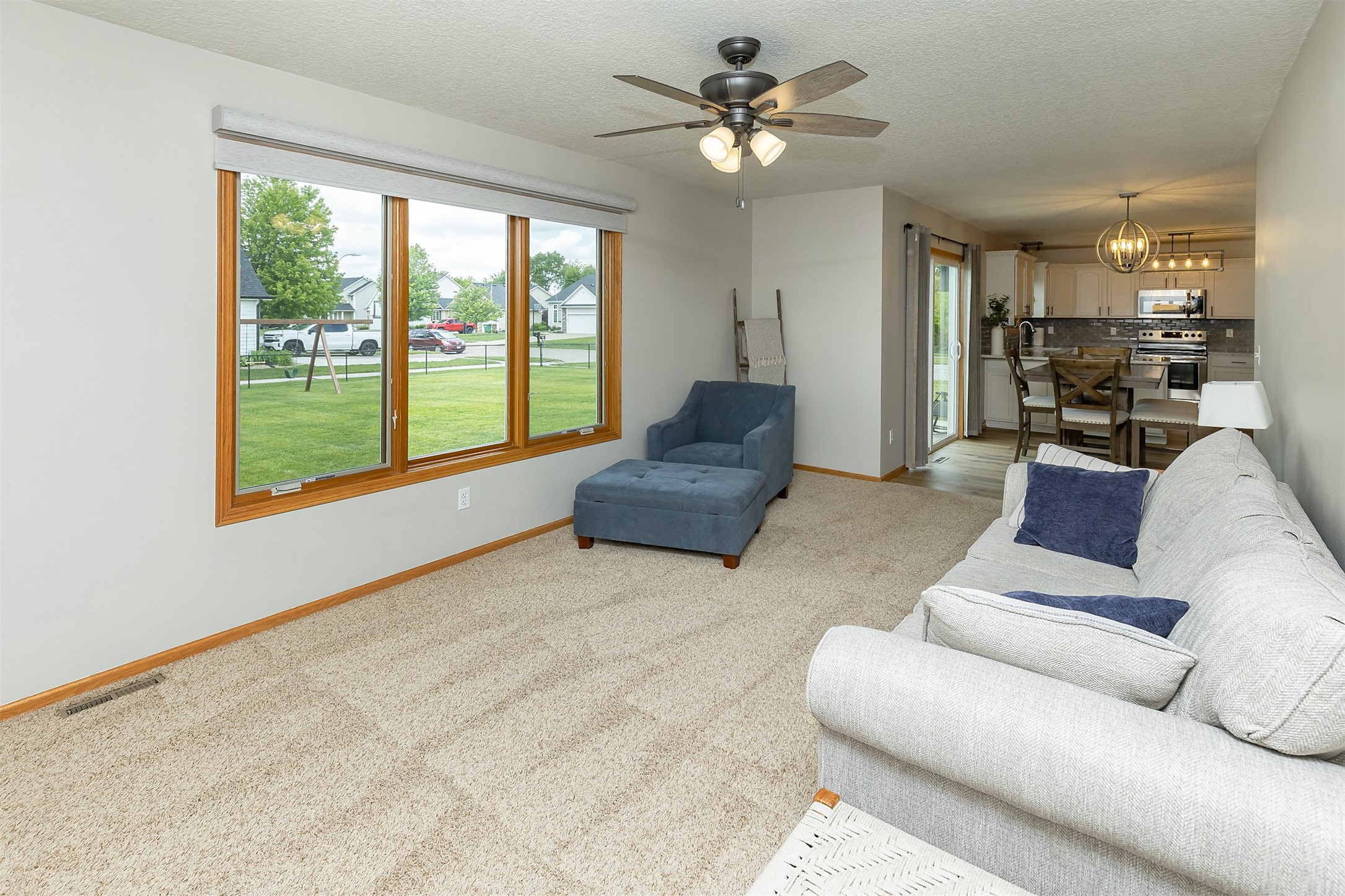 1208 NE Park Street, Grimes, Iowa image 10