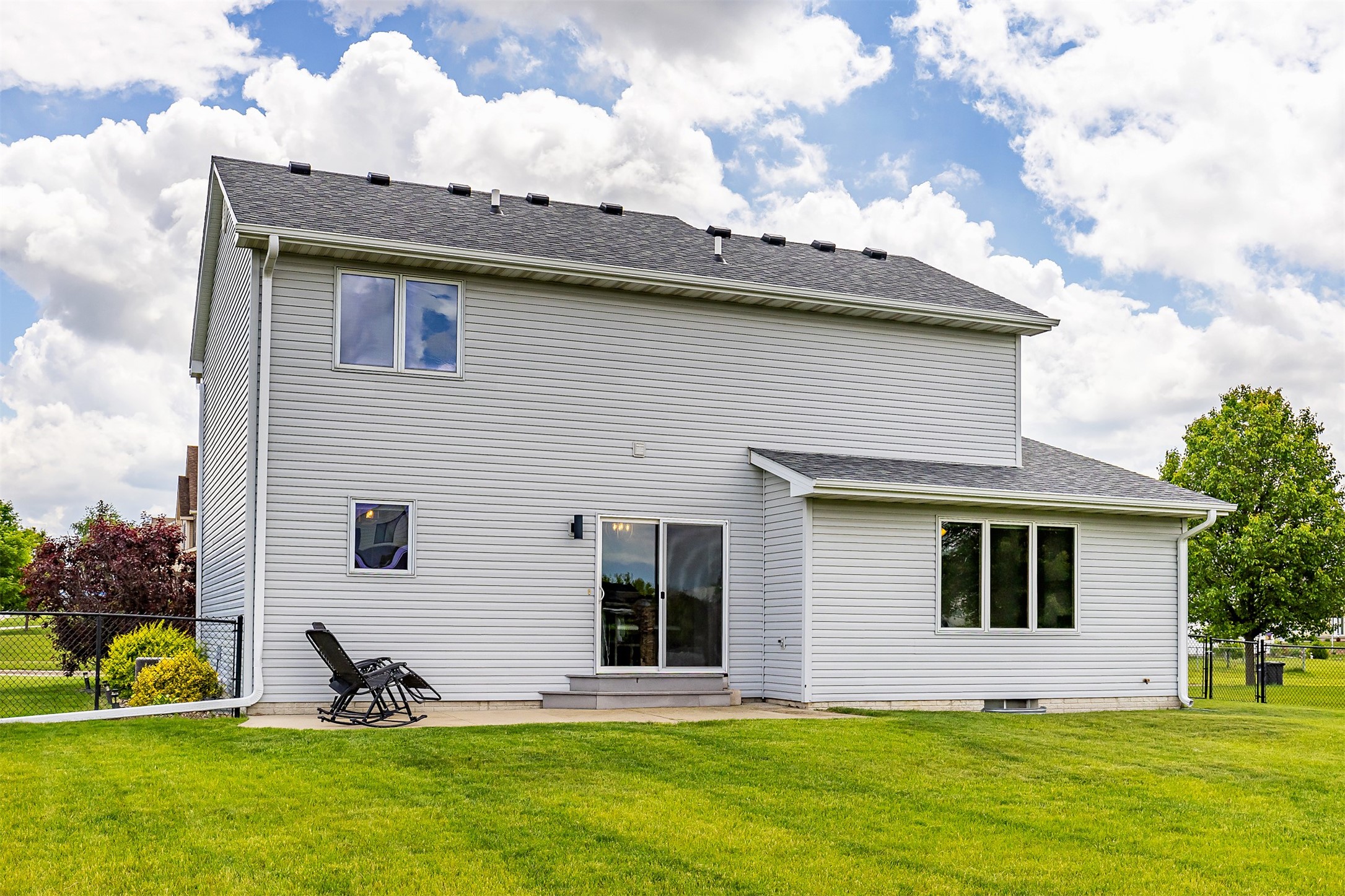 1208 NE Park Street, Grimes, Iowa image 29