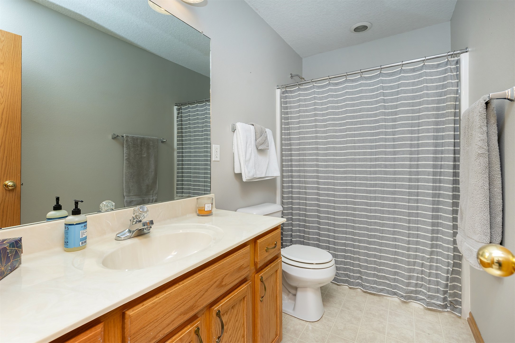 1208 NE Park Street, Grimes, Iowa image 21
