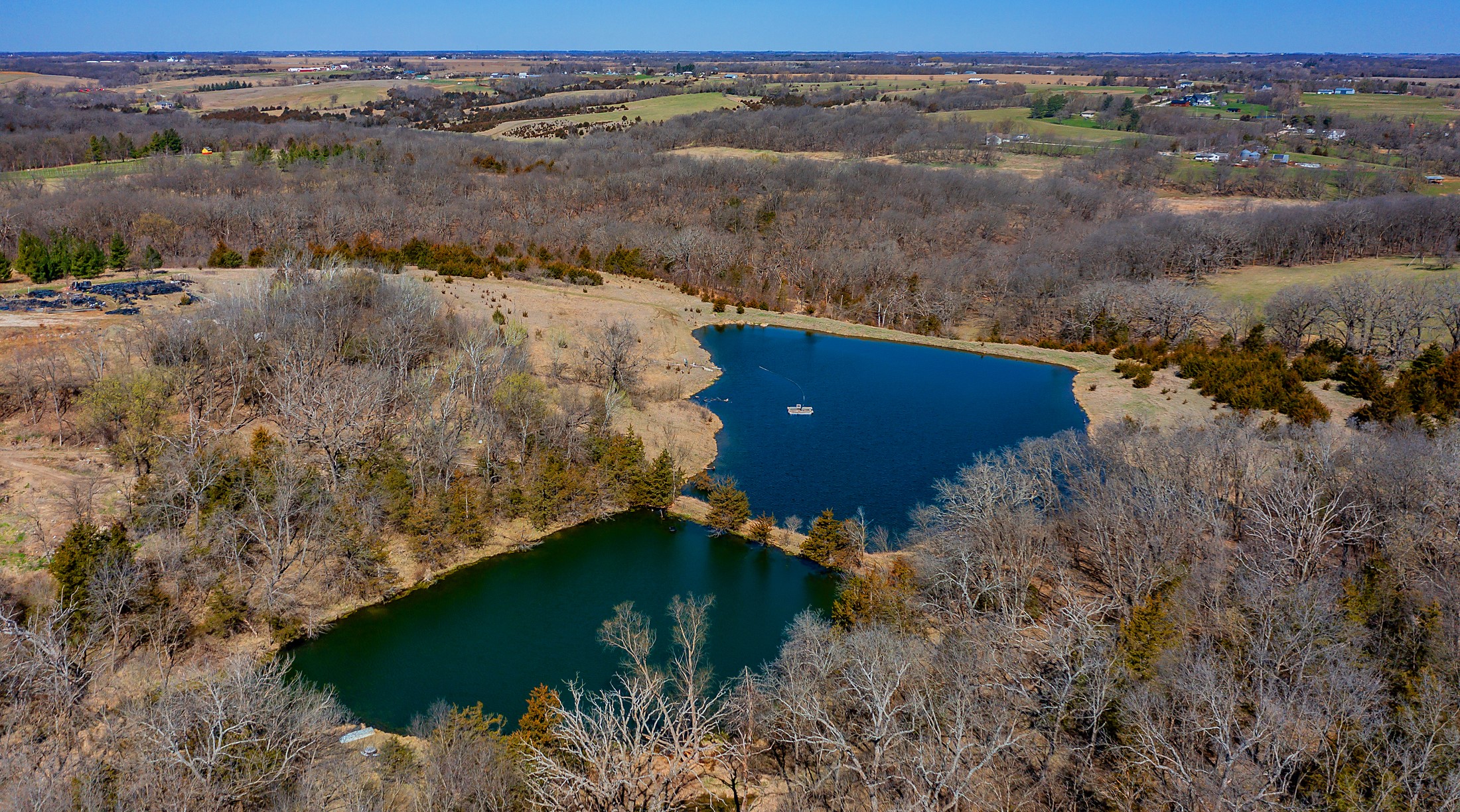 19075 Jewell Drive, Earlham, Iowa image 32