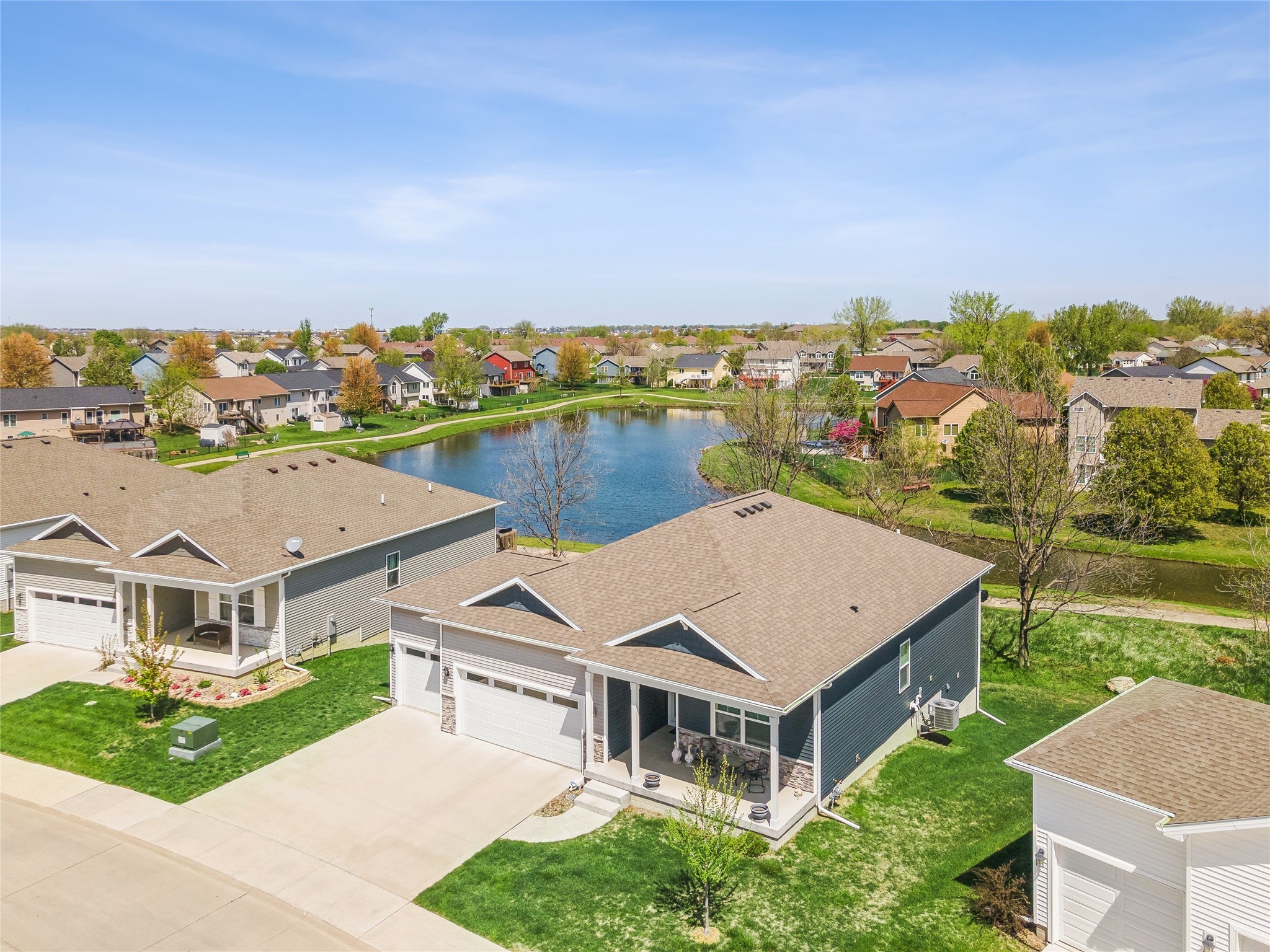 332 SE Willow Run Lane, Ankeny, Iowa image 2