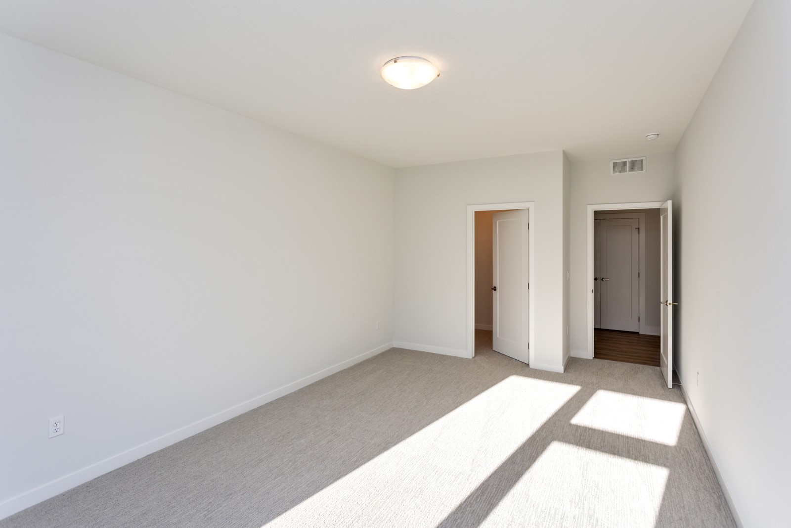 859 E 2nd Street, Des Moines, Iowa image 23