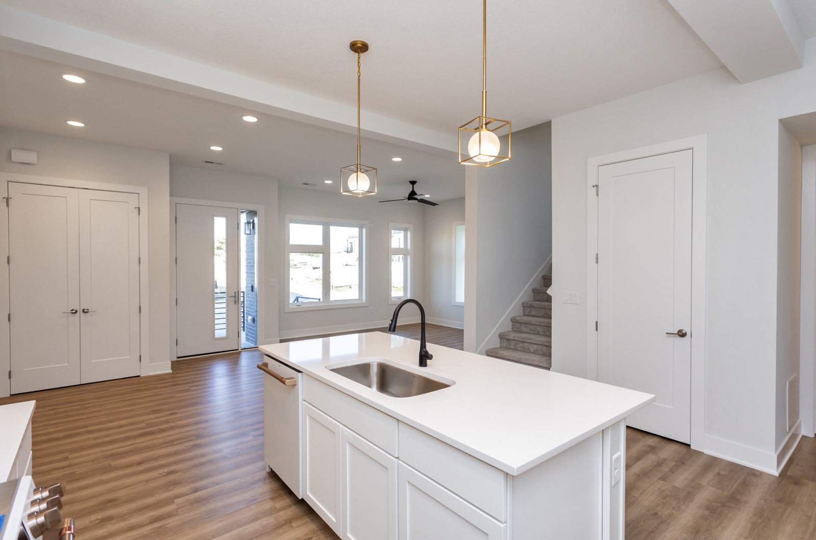 859 E 2nd Street, Des Moines, Iowa image 13