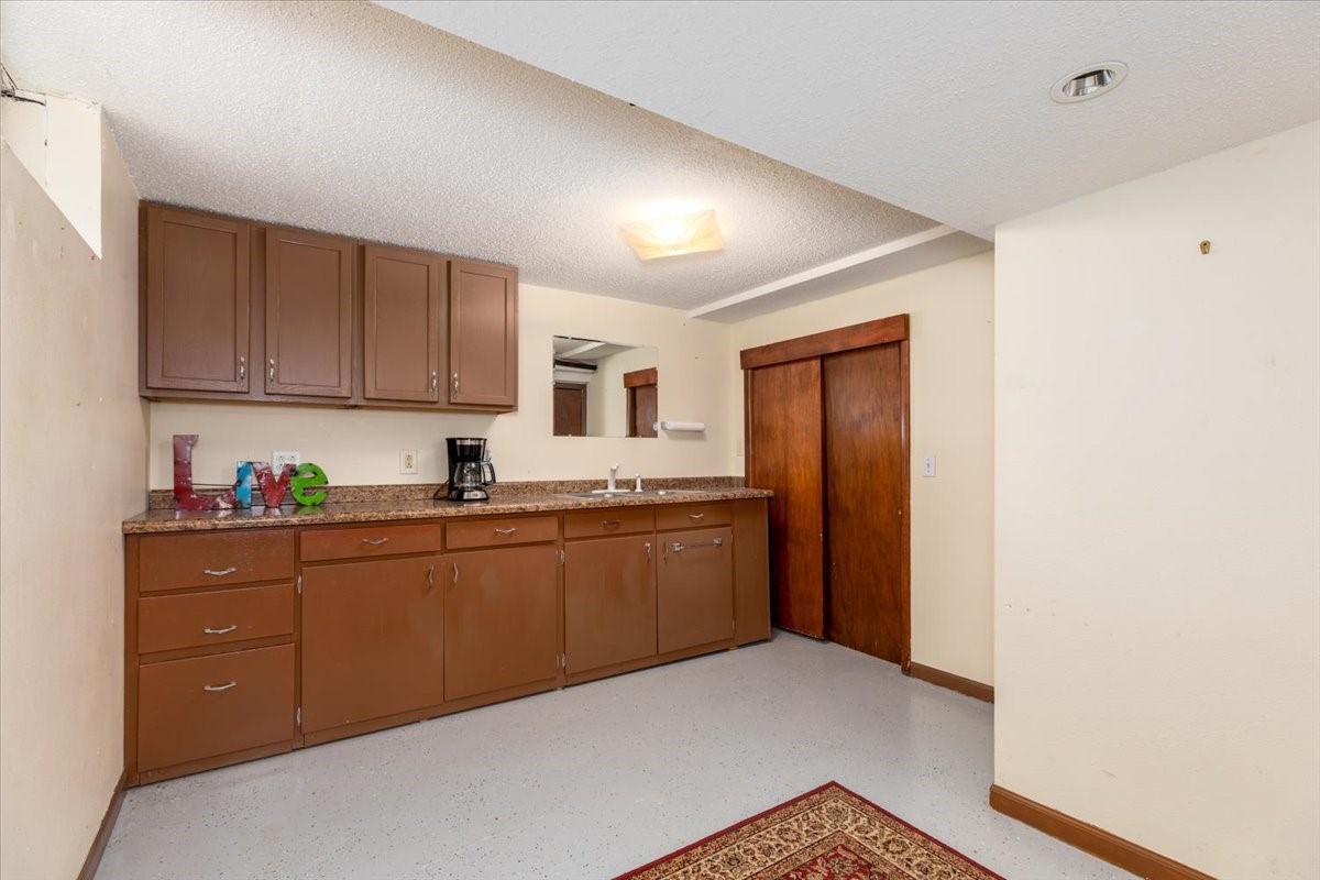 1060 NW 70th Place, Ankeny, Iowa image 18