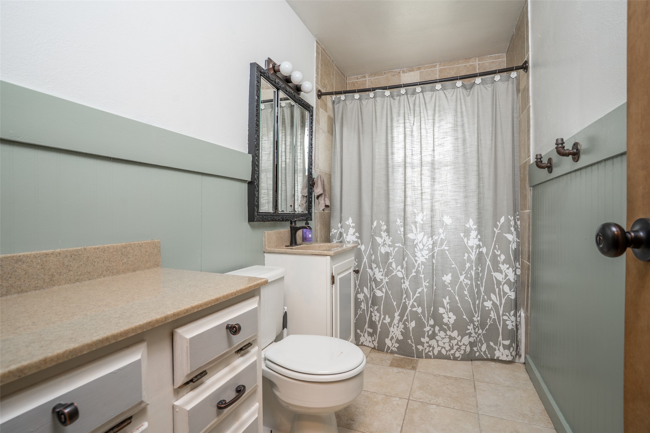 625 Mafred Drive, Norwalk, Iowa image 13