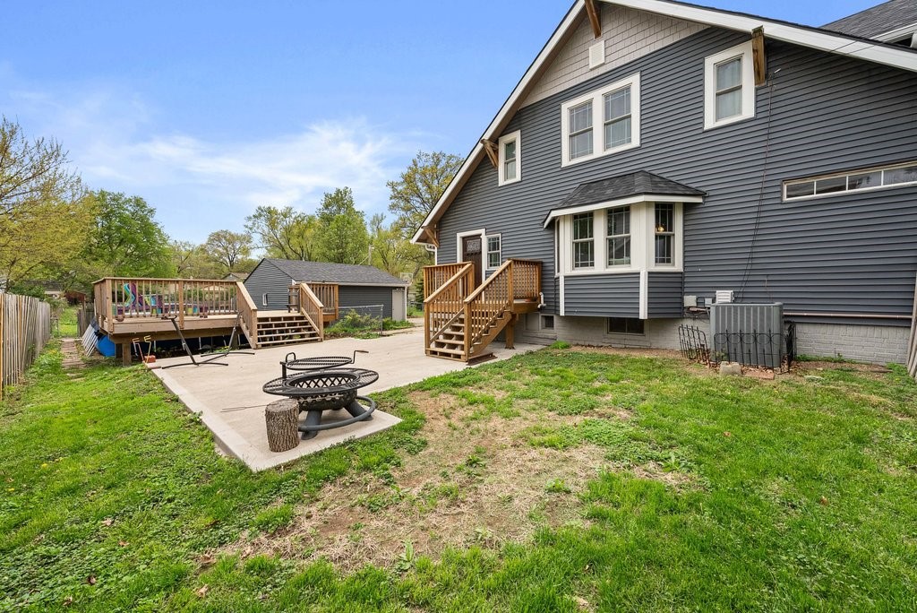 4714 Douglas Avenue, Des Moines, Iowa image 3