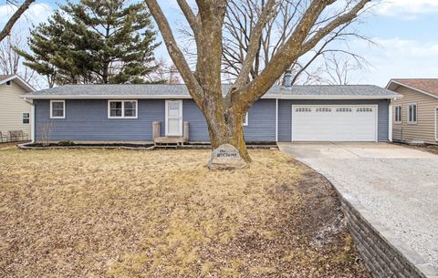 Homes For Sale - 311 Gretten Street<br/> Gilbert, IA 50105