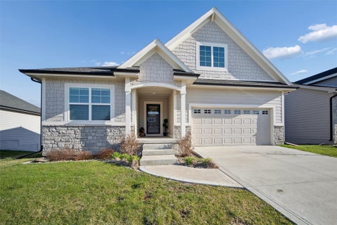 Condo For Sale - 3202 NE 4th Lane<br/> Ankeny, IA 50021