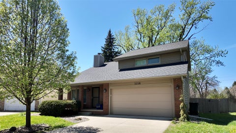 Homes For Sale - 1116 59th Street<br/> West Des Moines, IA 50266
