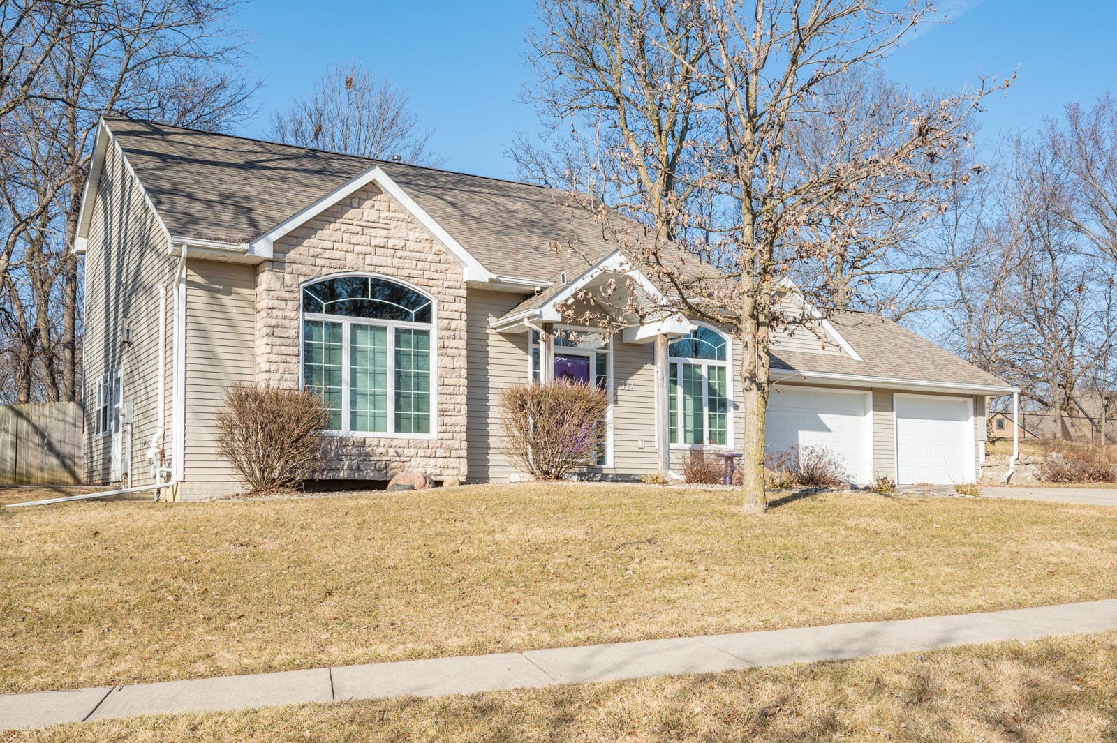314 Juliana Court, Polk City, Iowa image 2