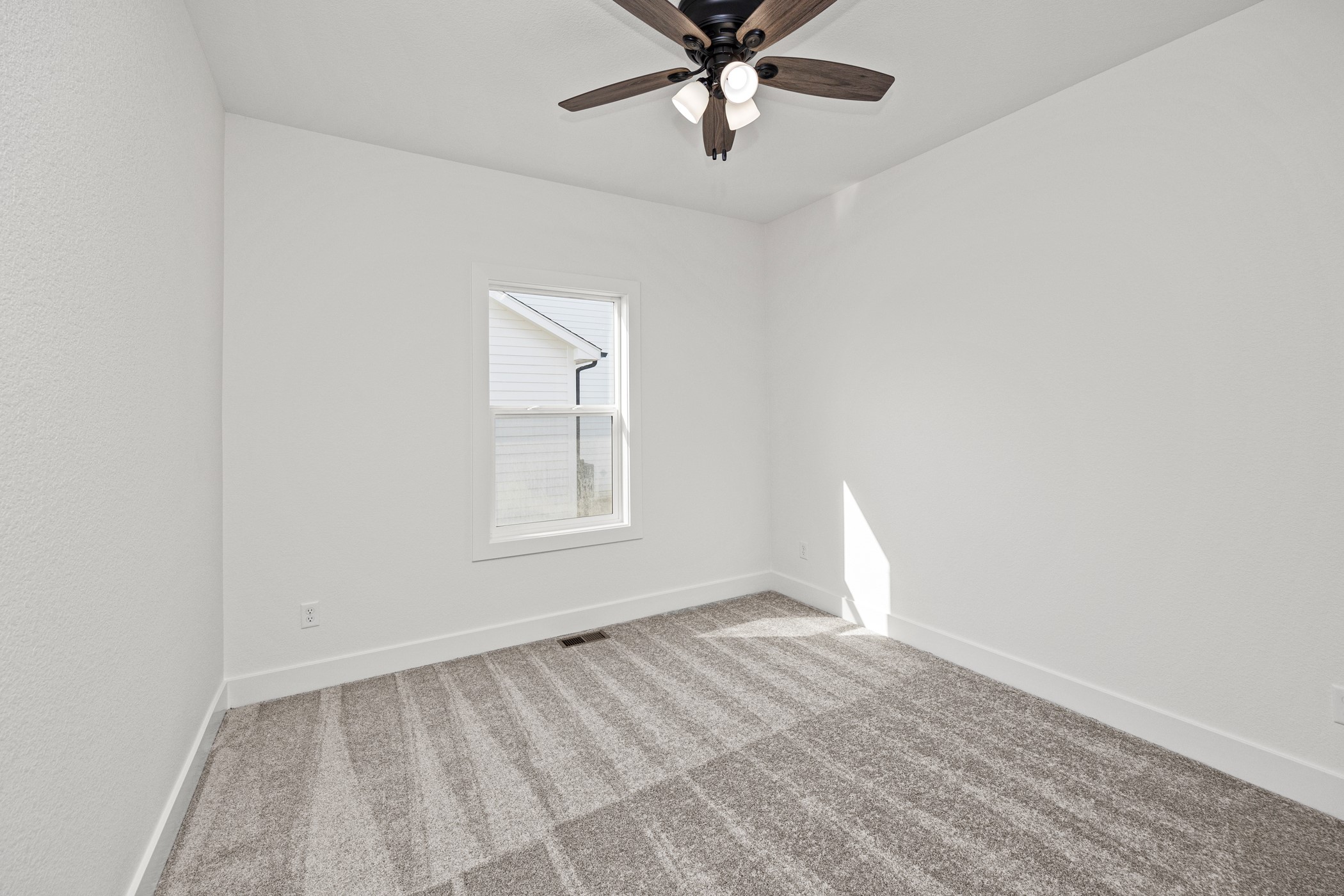 9445 Stillwater Drive, West Des Moines, Iowa image 21