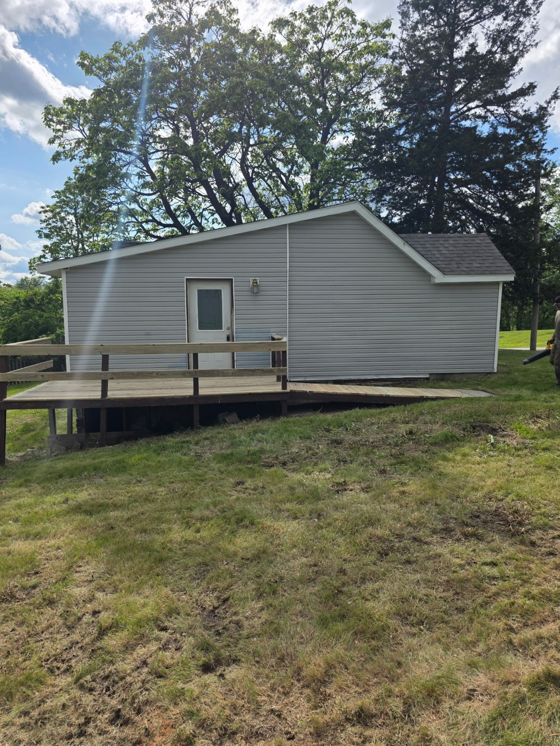 212 Armory Avenue, Chariton, Iowa image 2