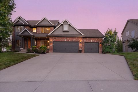 3105 152nd Street Urbandale IA 50323