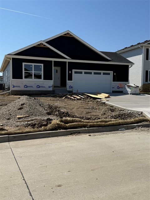 1954 Tuscany Drive SE Altoona IA 50009