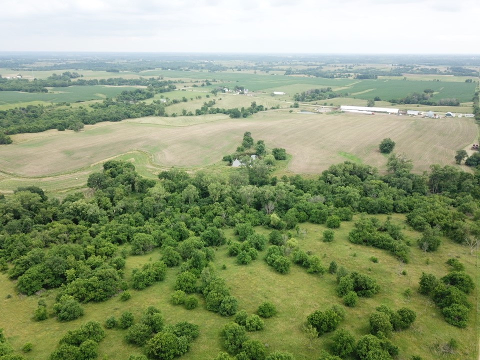 17021 Tyler Street, Lacona, Iowa image 12