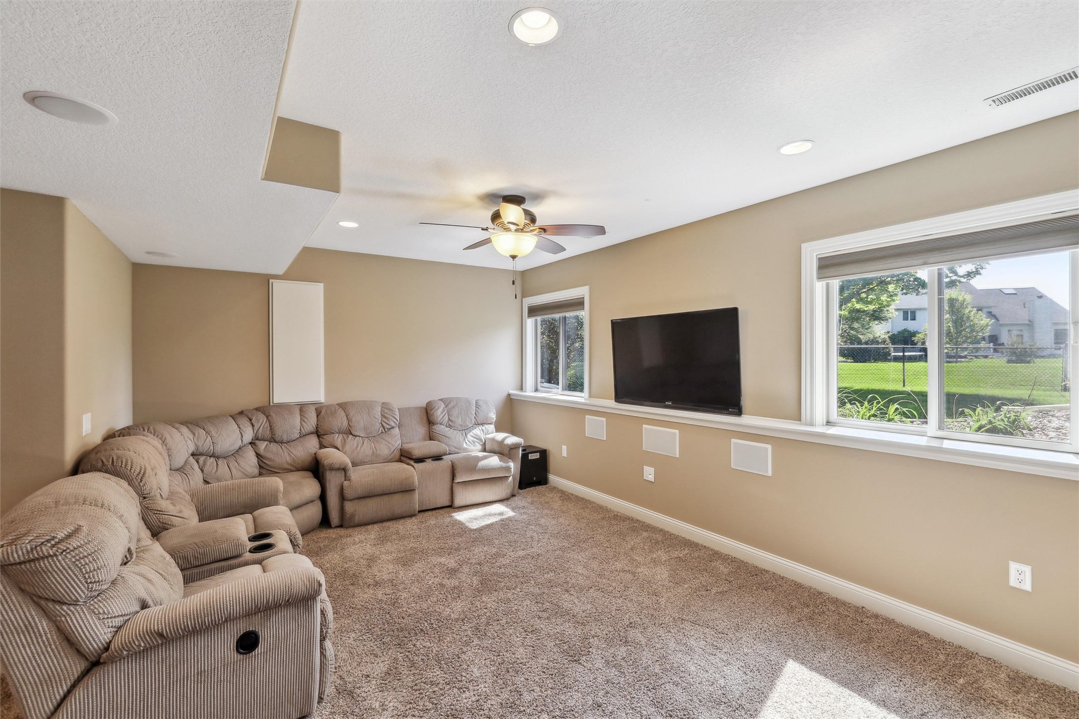 1720 SE Bell Drive, Waukee, Iowa image 22