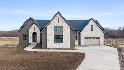 16205 Ironwood Lane Urbandale IA 50323