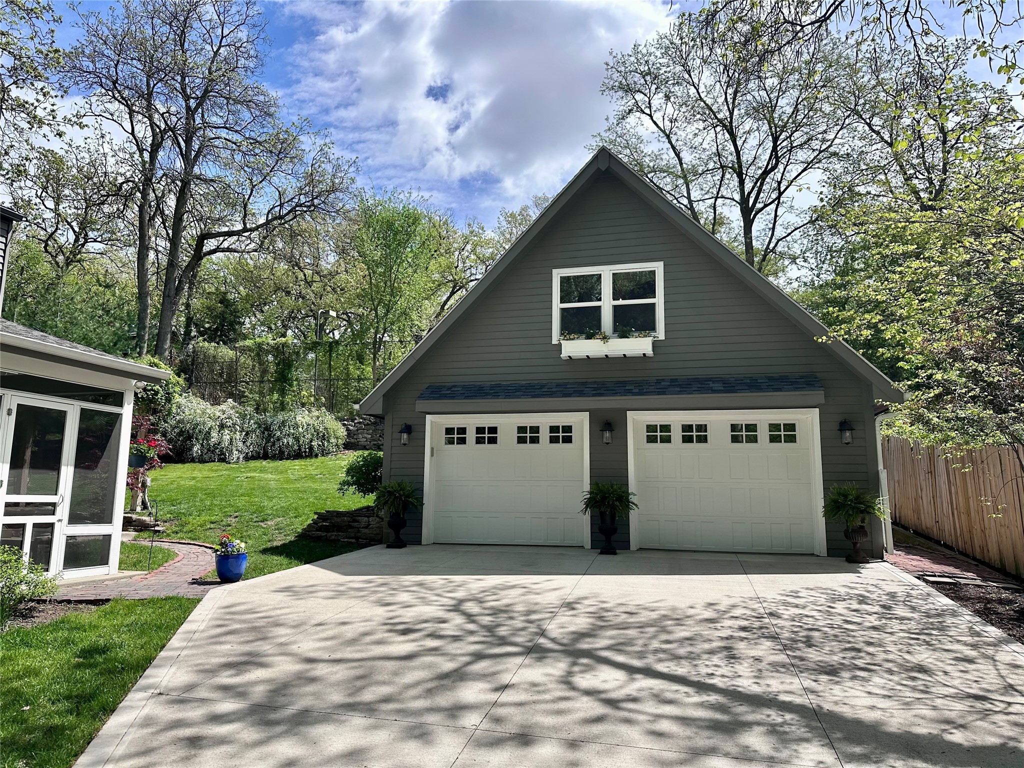 115 Tonawanda Drive