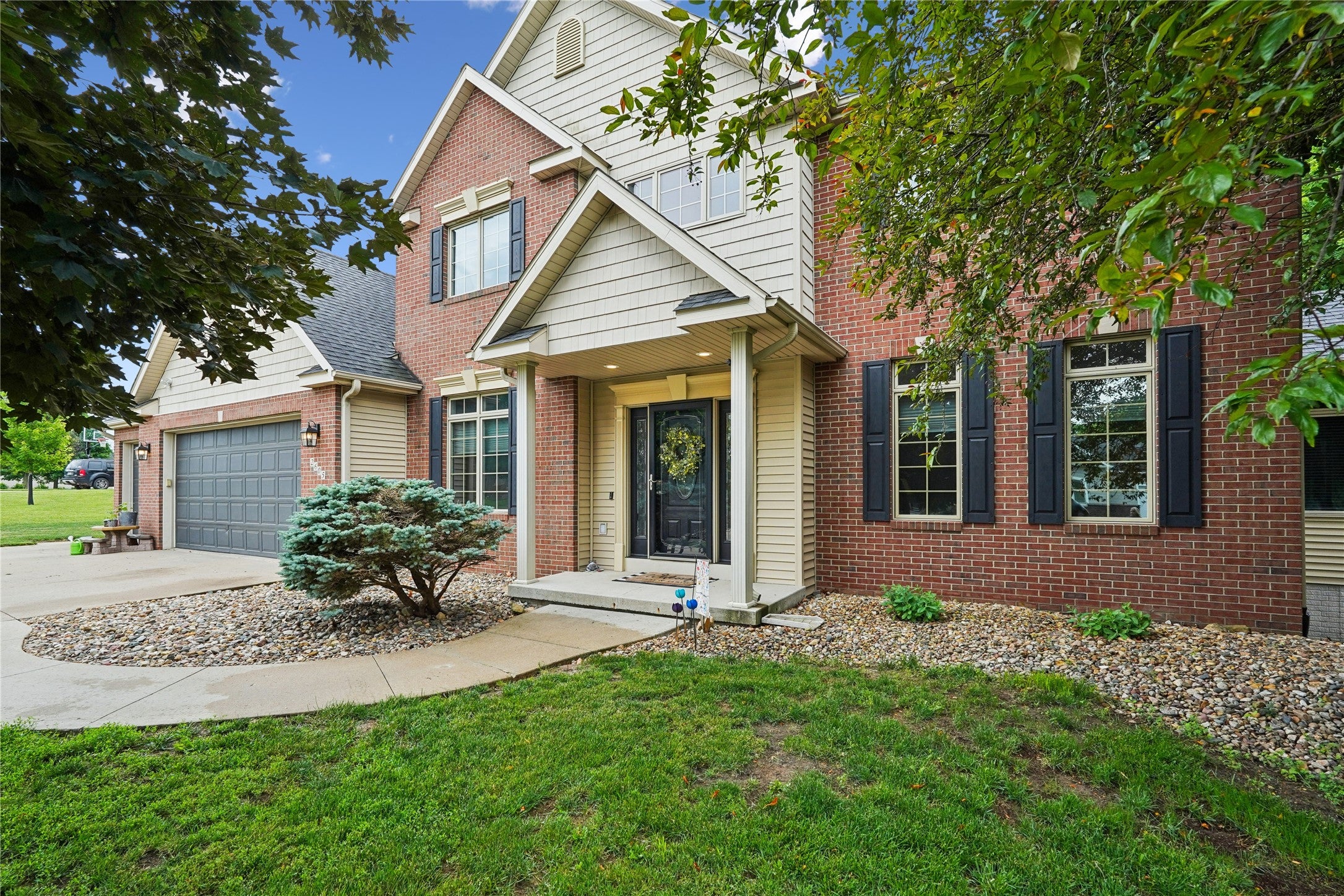 2605 Hemel Drive
