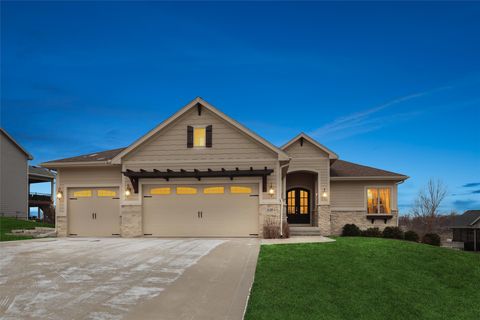 3620 Autumn Sage Circle Norwalk IA 50211