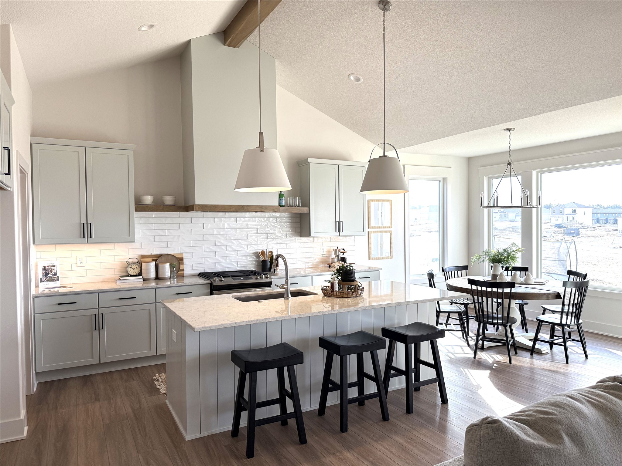 3820 Fieldstone Drive