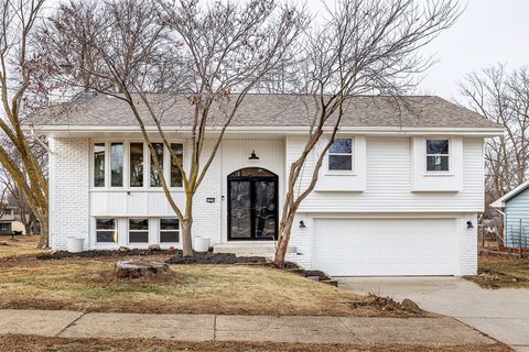 3900 76th Street Urbandale IA 50322