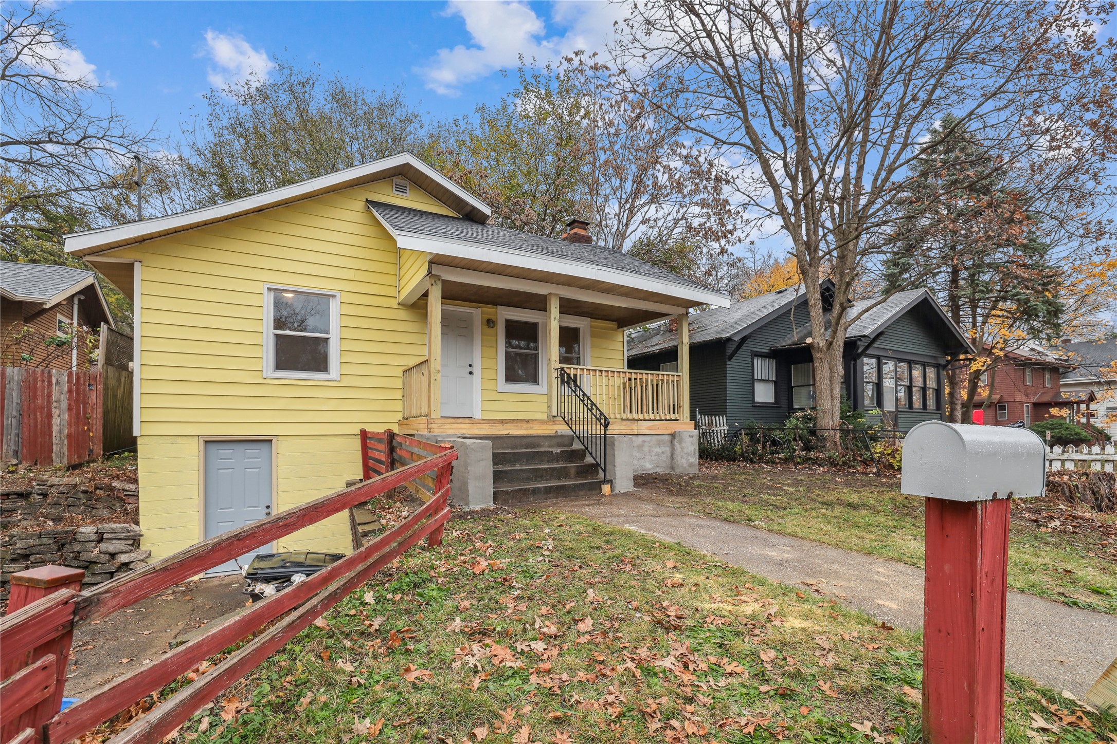 705 32nd Street, Des Moines, Iowa image 1