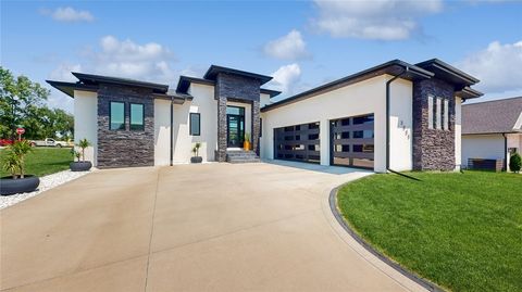 3055 Jackpine Drive Waukee IA 50263