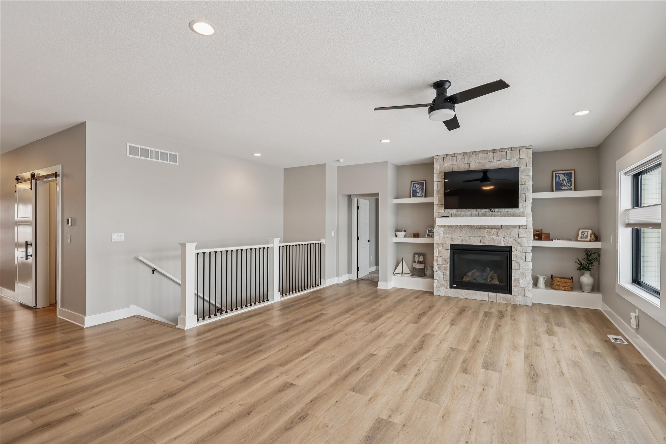 9923 Watermeadow Circle