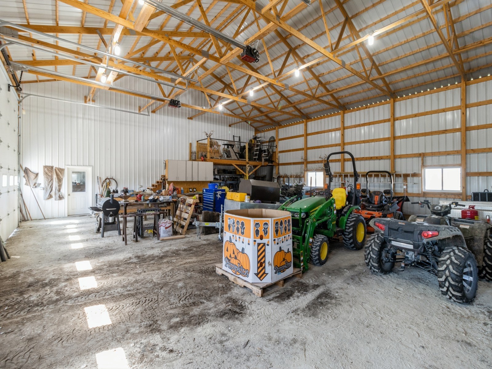 2846 & 2852 260th Street, Saint Charles, Iowa image 27