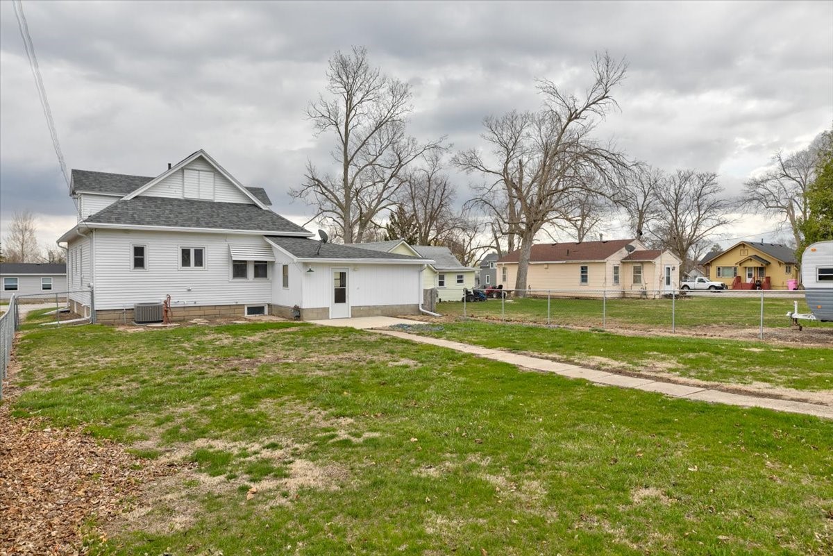 408 Cedar Avenue, Woodward, Iowa image 26
